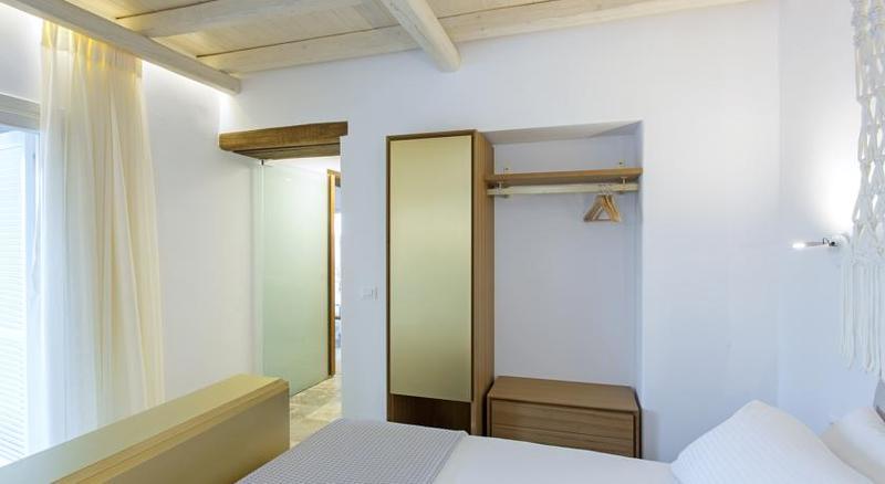 Hide Out Suites 迈洛波塔斯 外观 照片